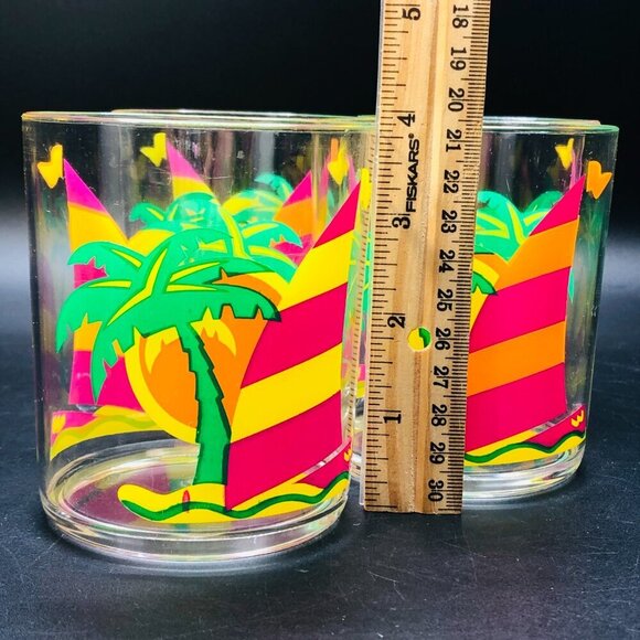 80s Gas station Premium Promo Tropical Sail Boat Plastic Drinking Cup Set of 4 - Picture 10 of 10